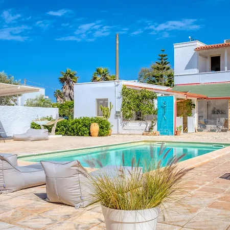 Rilu Villa *